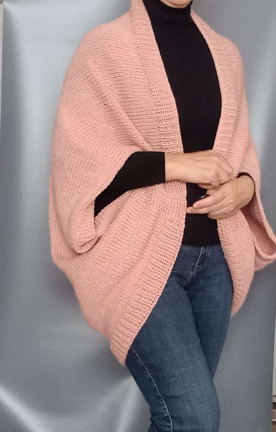 Кардиган оверсайз вязанный спицами